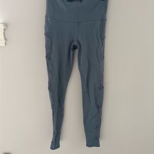 Alo  Slate Blue Leggings with Side Mesh Panels